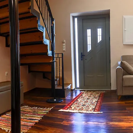 Apartment Teacher's House Traditional Maisonette Luxurious Renovated Near And Center Chania (Crete)