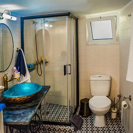 Apartment Teacher's House Traditional Maisonette Luxurious Renovated Near And Center Chania (Crete)